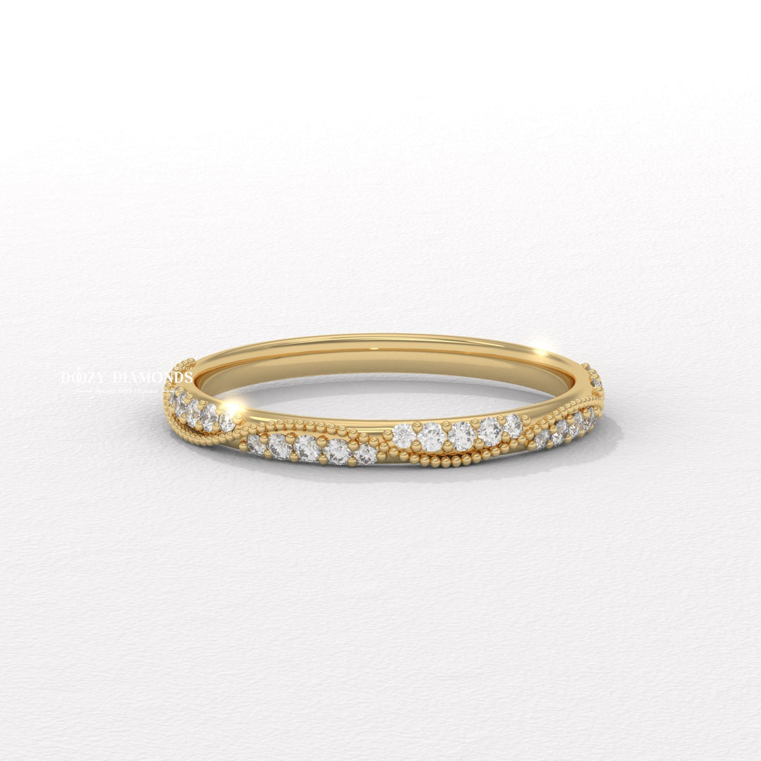 Vintage Match round diamond wedding band front view