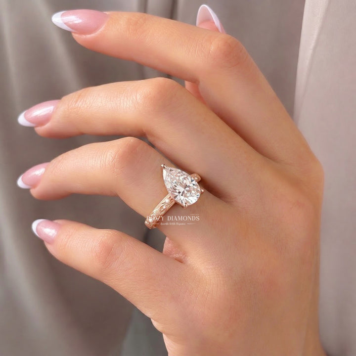 Vintage Style 2.0CT Pear Cut F/VS1 Lab Grown Diamond Three Stone Engagement Ring