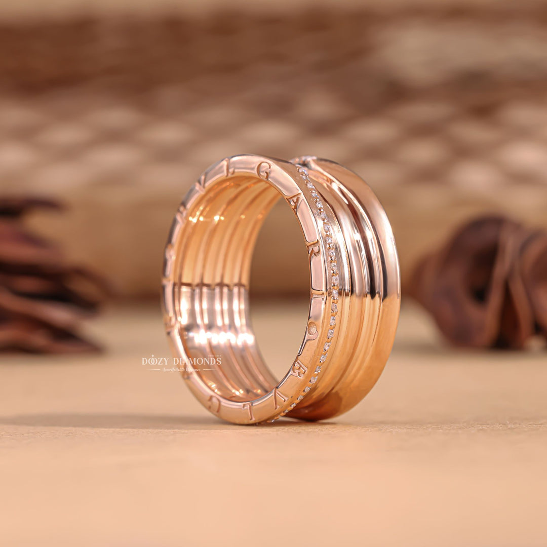 Round diamond wedding band in white gold