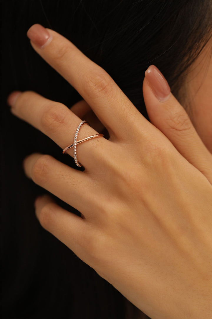 Criss Cross lab grown diamonds Wedding Band in 14K Gold - Doozy Diamonds