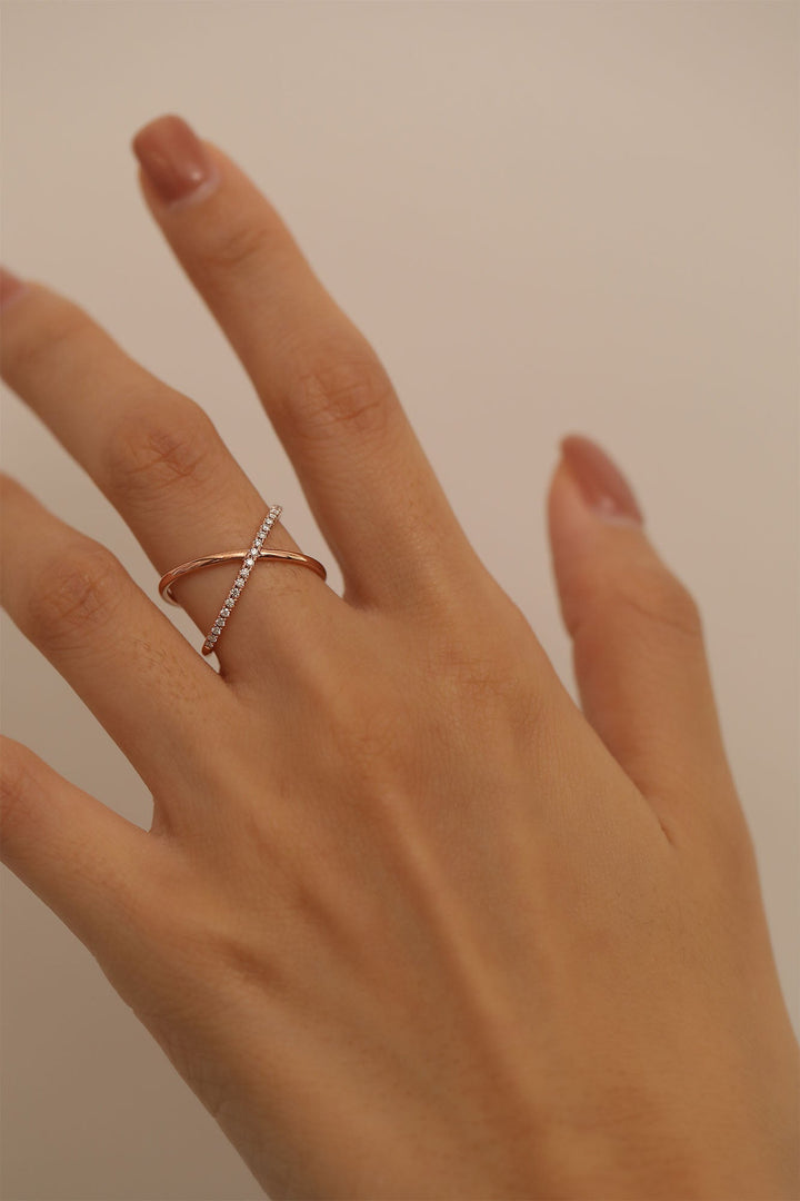Criss Cross lab grown diamonds Wedding Band in 14K Gold - Doozy Diamonds