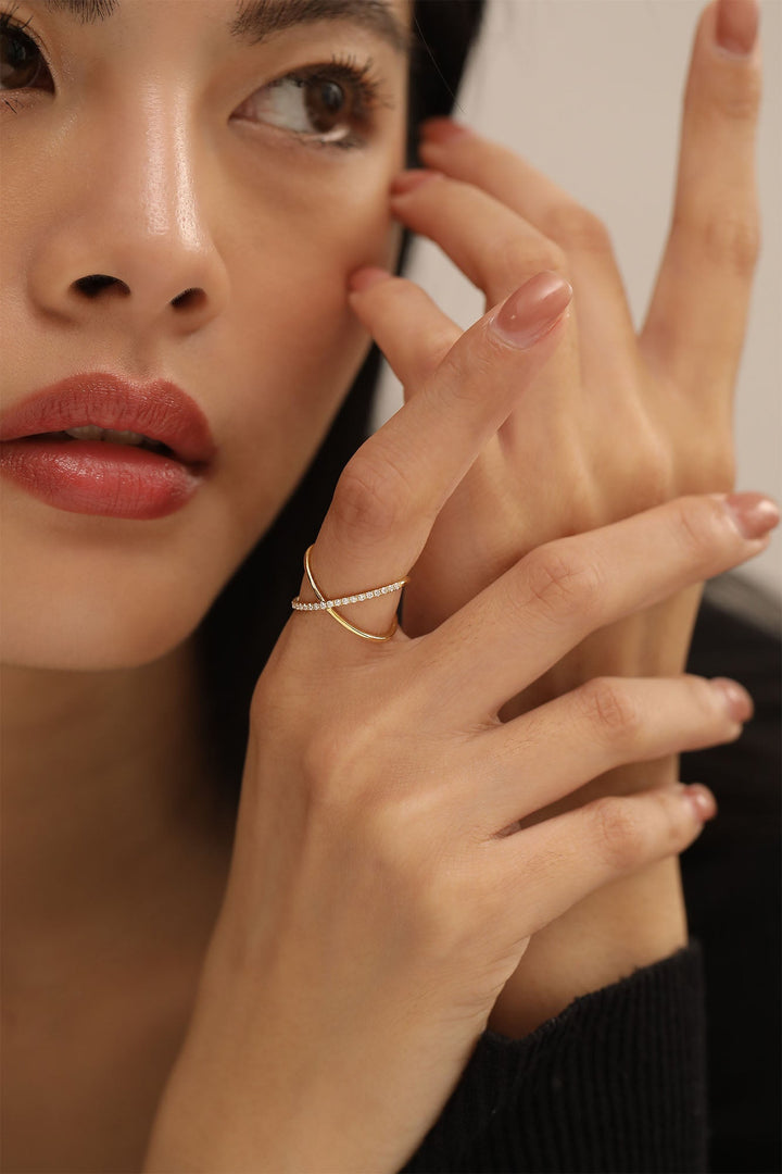 Criss Cross lab grown diamonds Wedding Band in 14K Gold - Doozy Diamonds