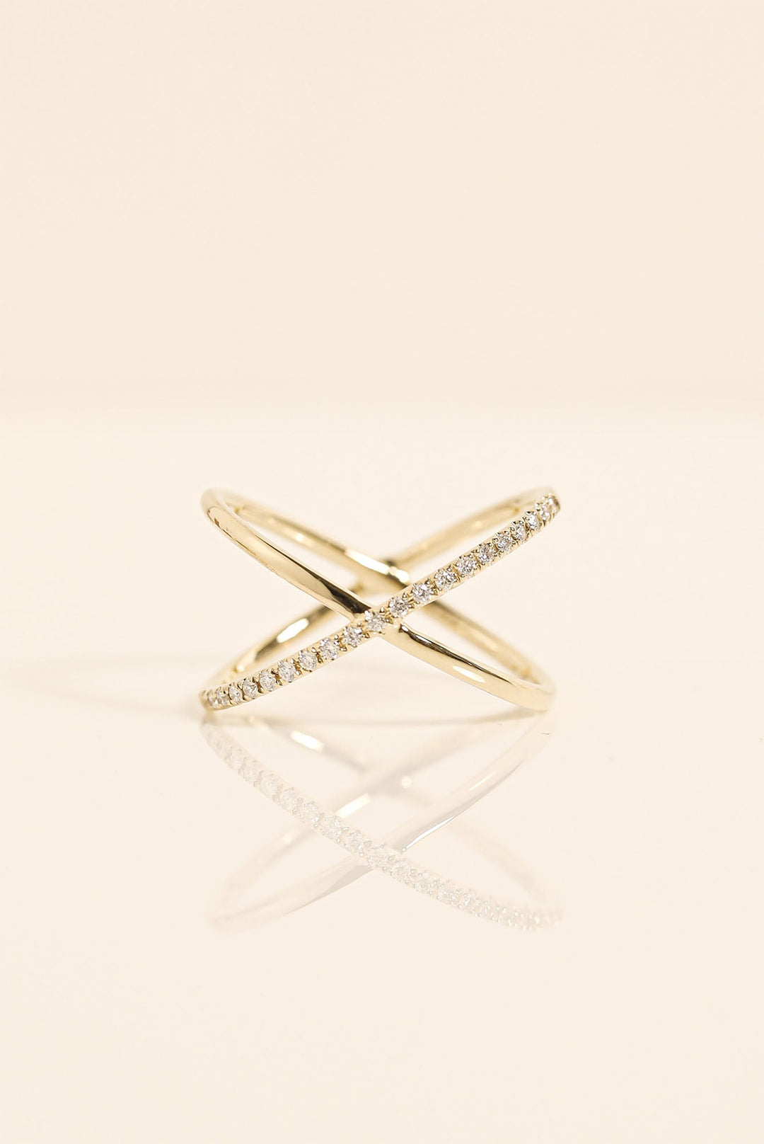 Criss Cross lab grown diamonds Wedding Band in 14K Gold - Doozy Diamonds