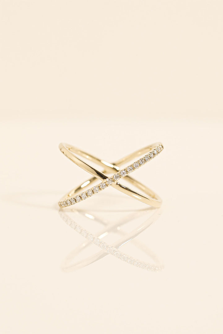 Criss Cross lab grown diamonds Wedding Band in 14K Gold - Doozy Diamonds