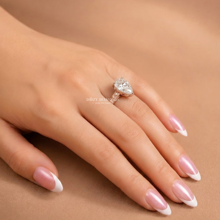 Vintage Style 2.0CT Pear Cut F/VS1 Lab Grown Diamond Three Stone Engagement Ring