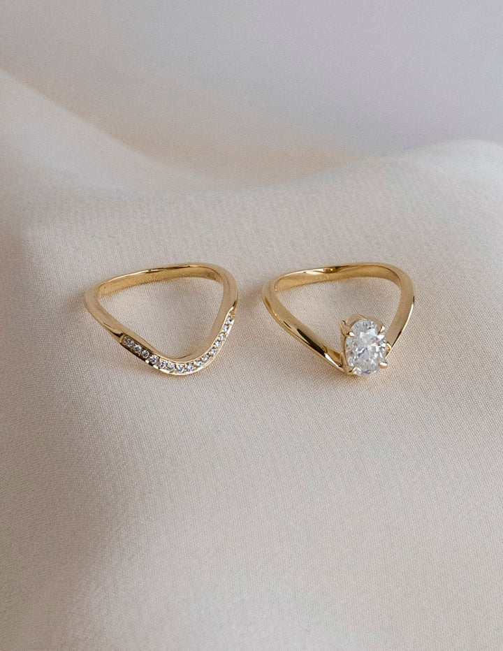 1.0CT Oval Solitaire Lab Grown Diamond Ring Yellow Gold Curved Wave Pave Band