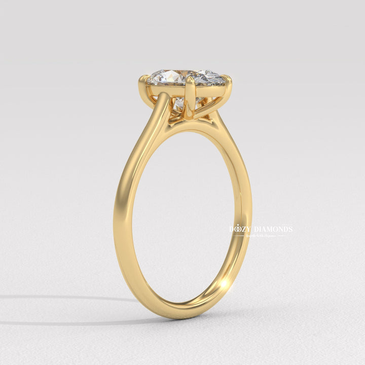 Profile view of oval cut solitaire engagement ring band