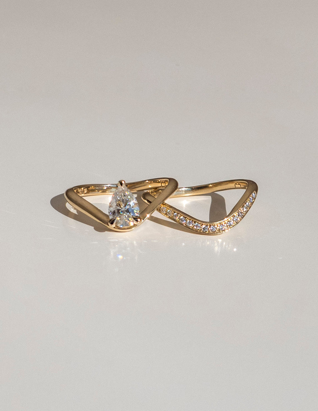 1.0CT Pear Solitaire Lab Grown Diamond Ring Yellow Gold Curved Pave Wave Band