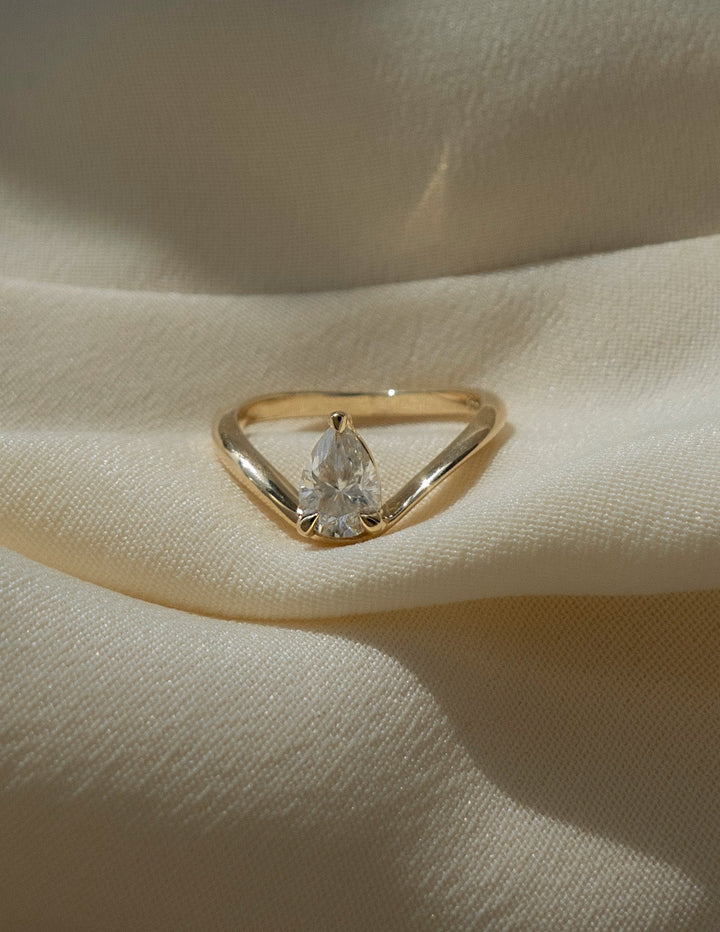 1.0CT Pear Solitaire Lab Grown Diamond Ring Yellow Gold Curved Pave Wave Band