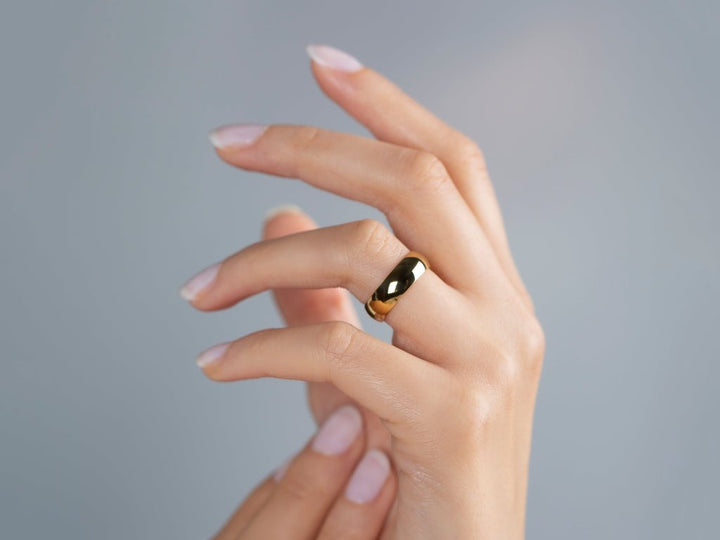 6.0mm Classic Dome Wedding Band For Women - Doozy Diamonds