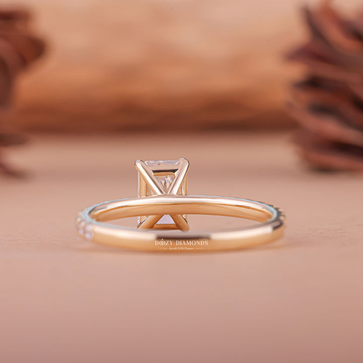 Radiant pave engagement ring close-up showing F/VS1 diamond clarity