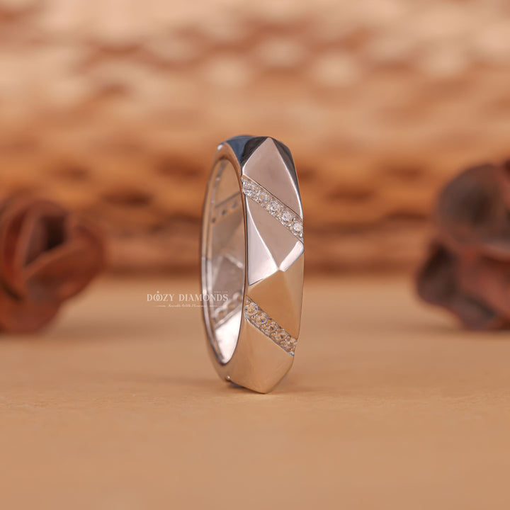 RingForHusband
ClassicWeddingBand
SleekRing
StylishMensRing
TimelessDesign