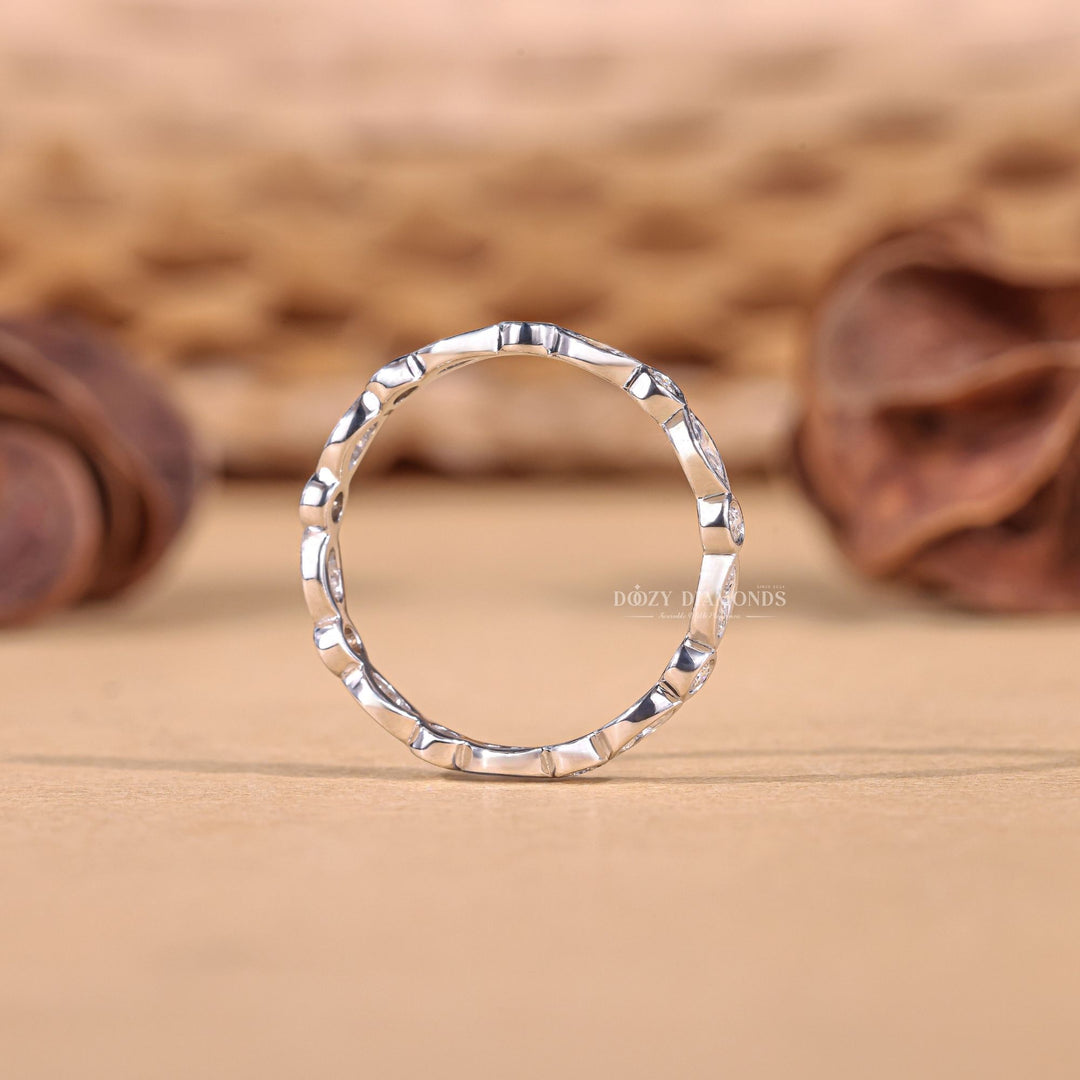 Round Marquise diamond wedding band in rose gold