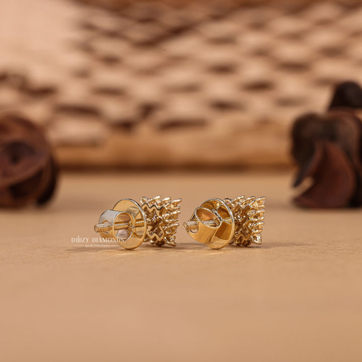 Round & Baguette EF-VS2 Lab-Grown Diamond Cluster Earrings