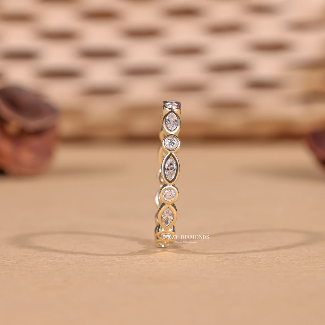 Round Marquise round marquise diamond wedding band front view