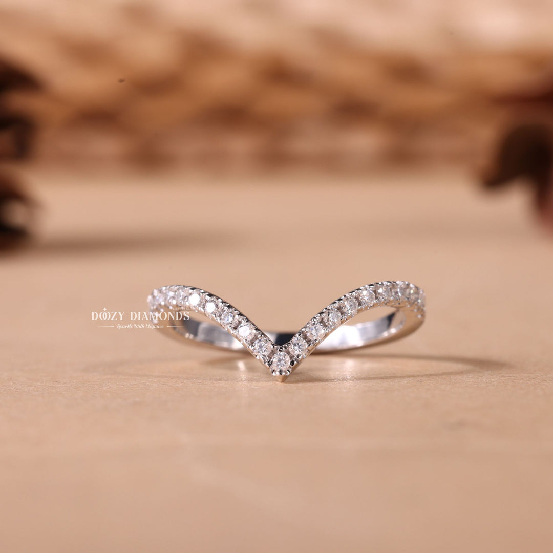 Ethically sourced round diamond eternity band