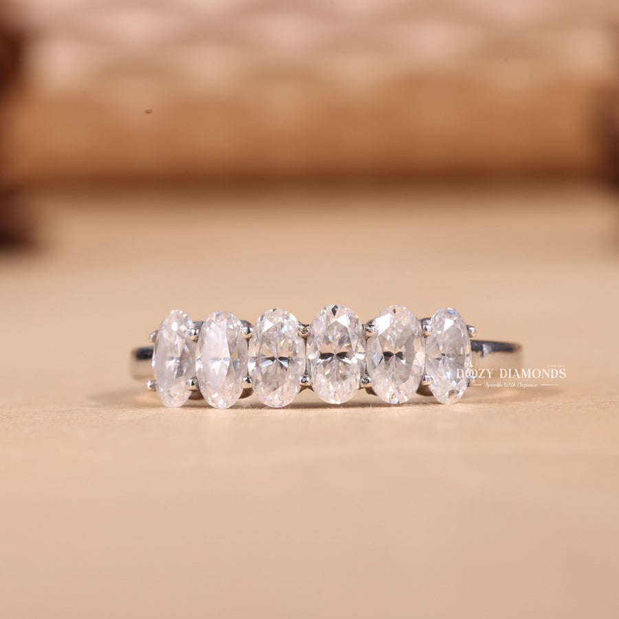 Oval oval diamond wedding band front view