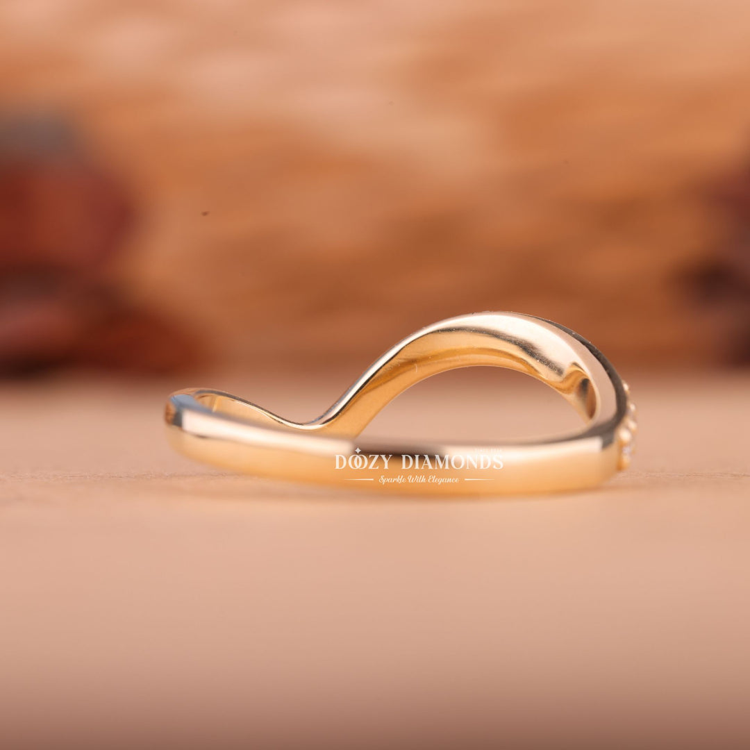 Ethically sourced round diamond eternity band
