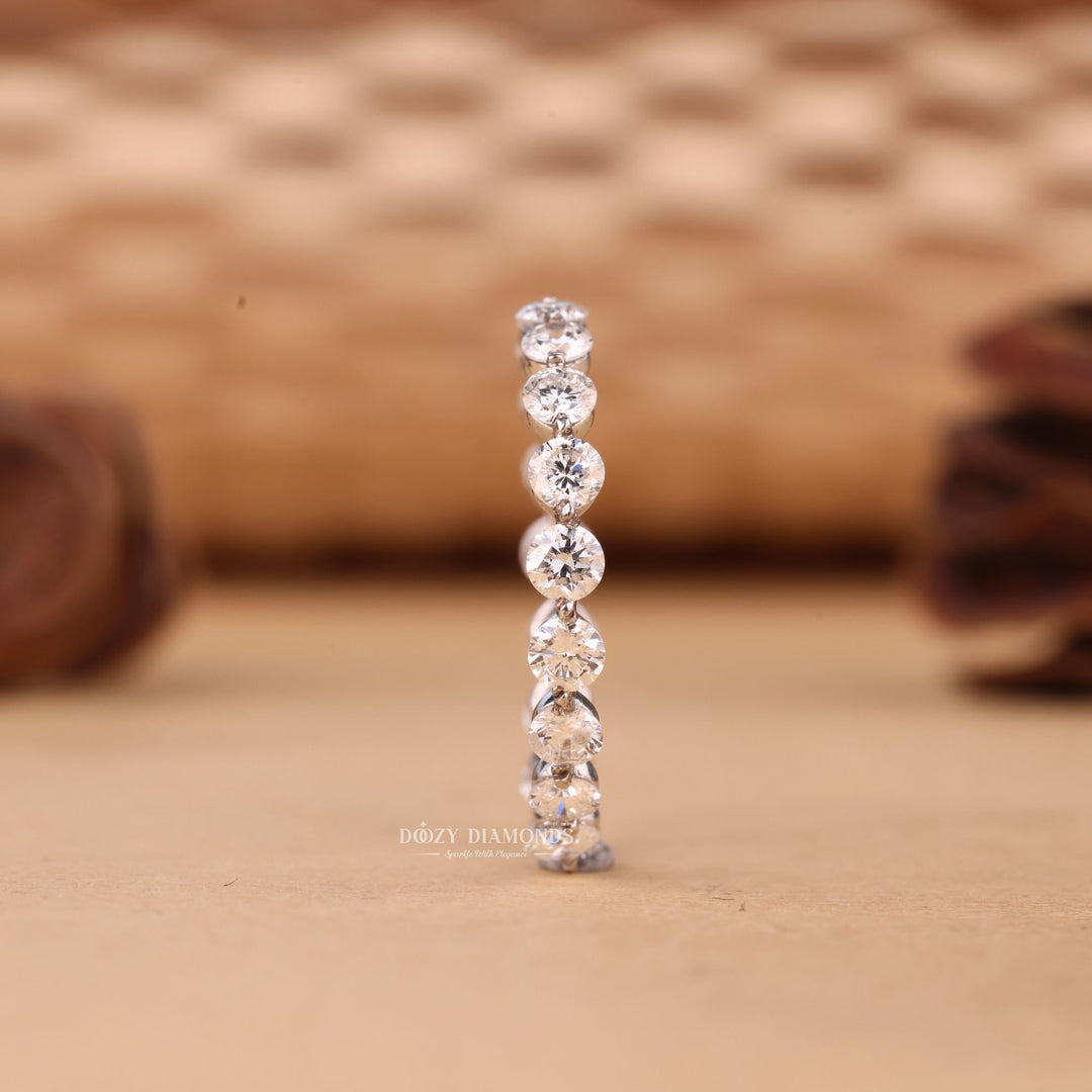 Round round diamond wedding band front view