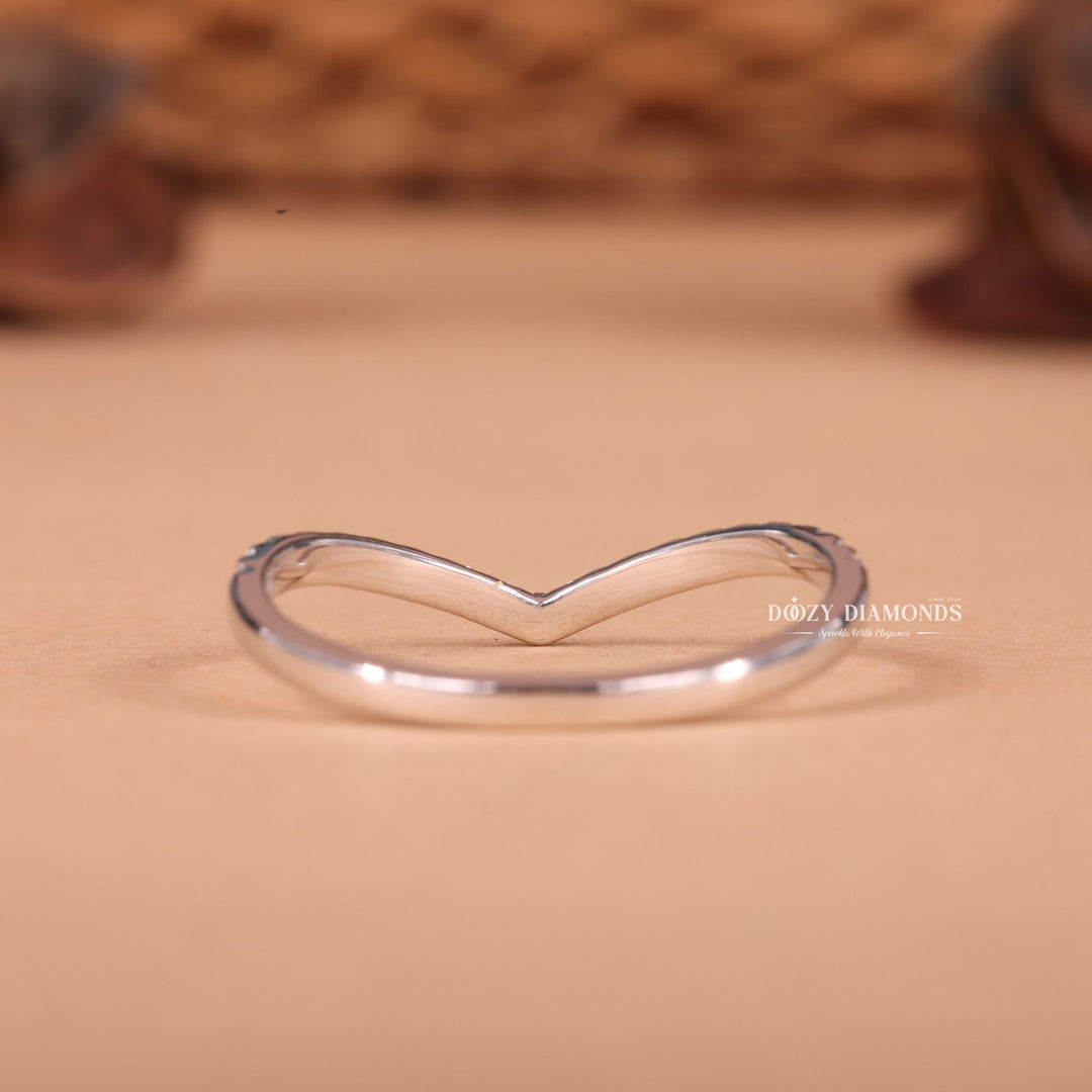 Ethically sourced round diamond eternity band