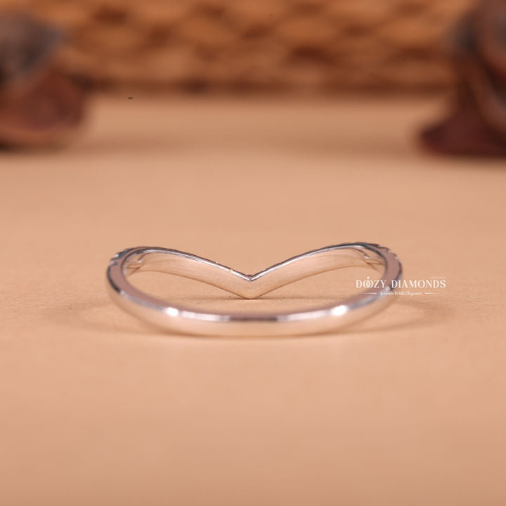 Ethically sourced round diamond eternity band