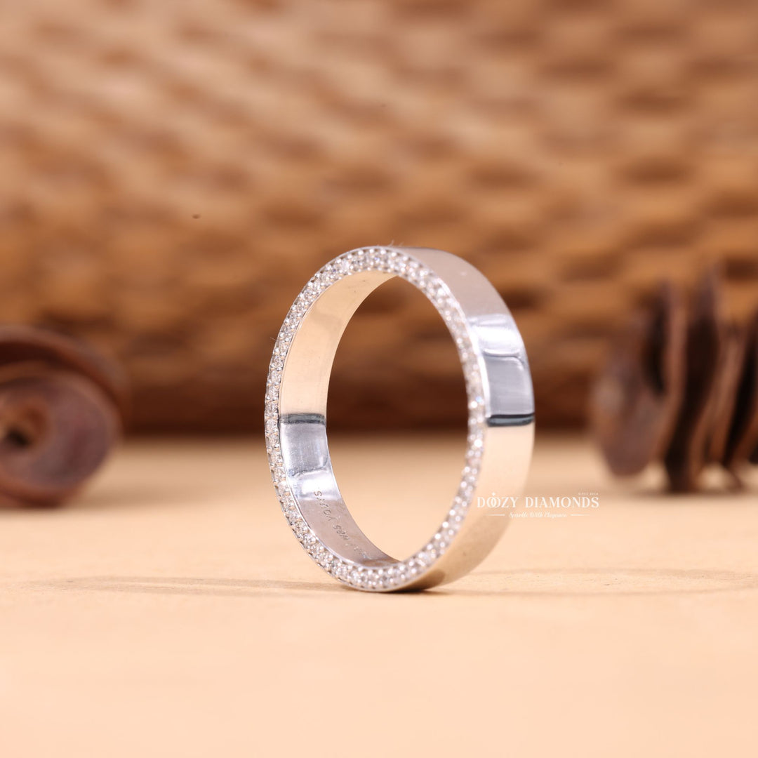 Round round diamond wedding band front view