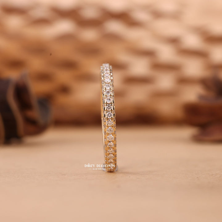 Round round diamond wedding band front view