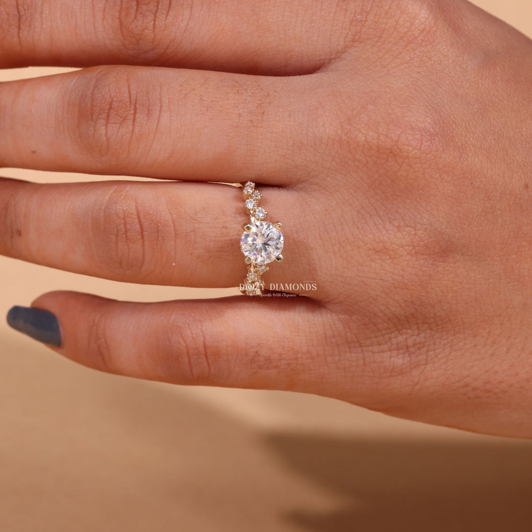 Shop the round cut cluster engagement ring collection online