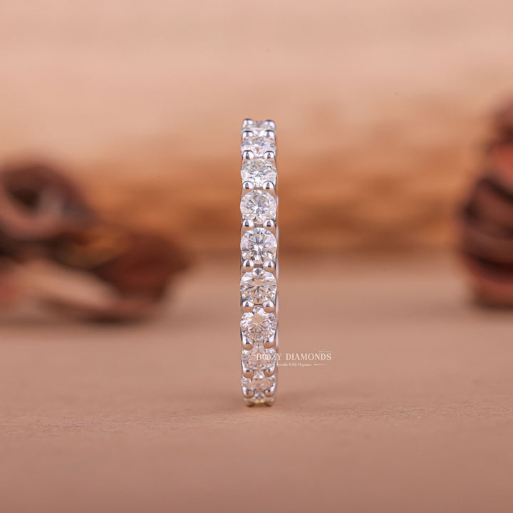 Round round diamond wedding band front view