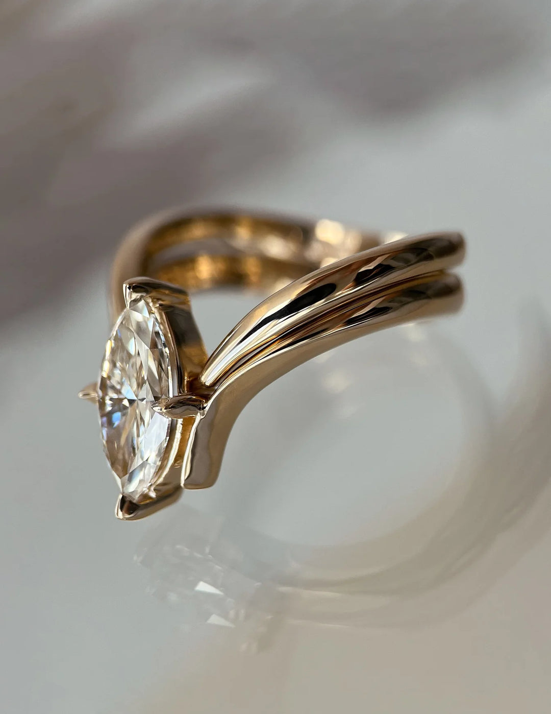 2.0CT Marquise Cut EF-VS2 Lab Grown Eve Diamond Ring with Gold Plain Band