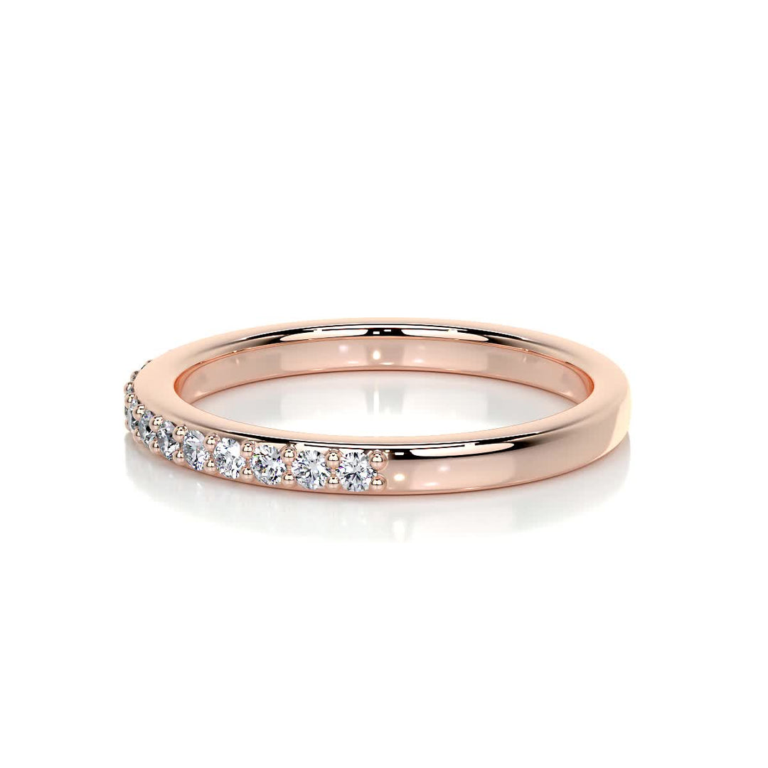 round brilliant diamond wedding band gift packaging