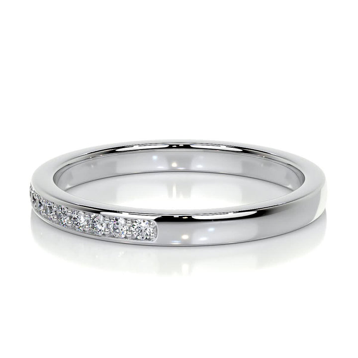 Round Brilliant diamond wedding band in white gold