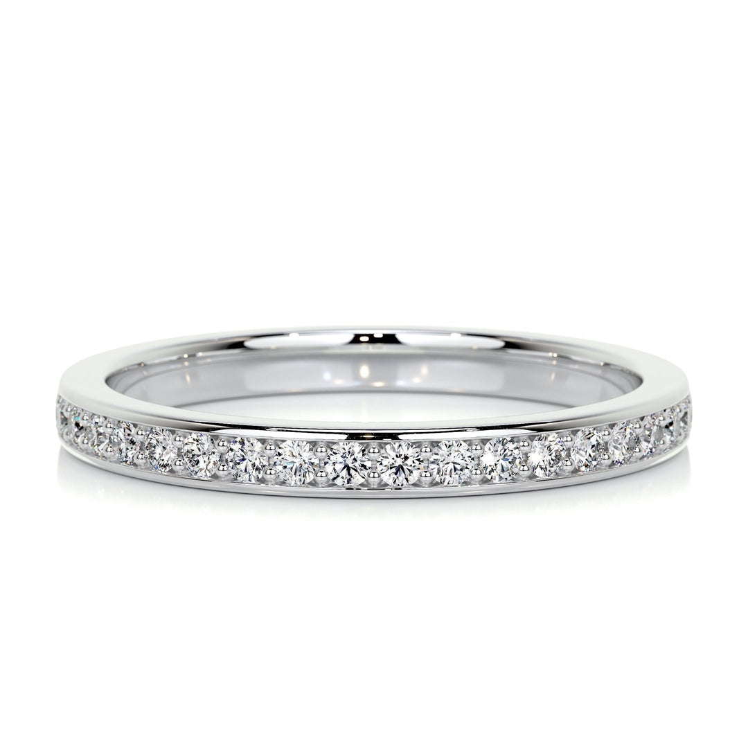 Round Brilliant round brilliant diamond wedding band front view