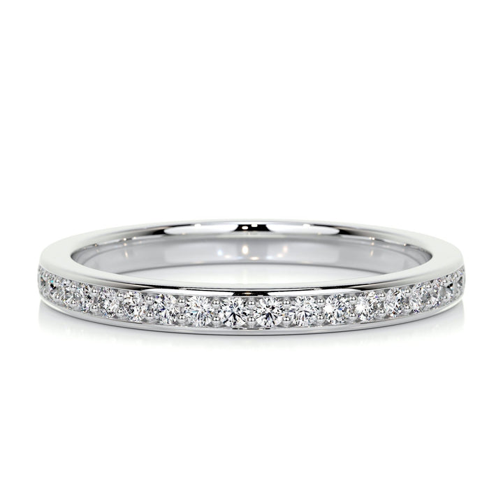 Round Brilliant round brilliant diamond wedding band front view