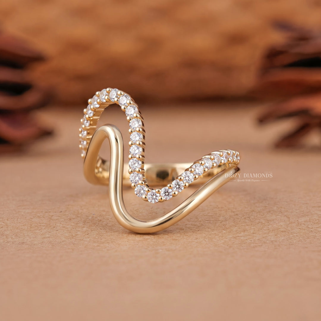 0.50CT Round E/VVS1 Lab Grown Diamond Curved Gold Engagement Ring