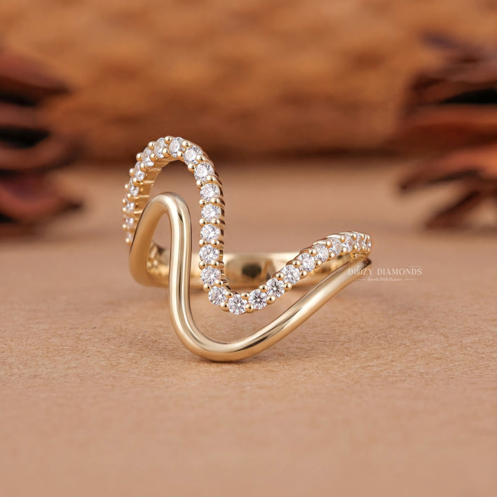 0.50CT Round E/VVS1 Lab Grown Diamond Curved Gold Engagement Ring