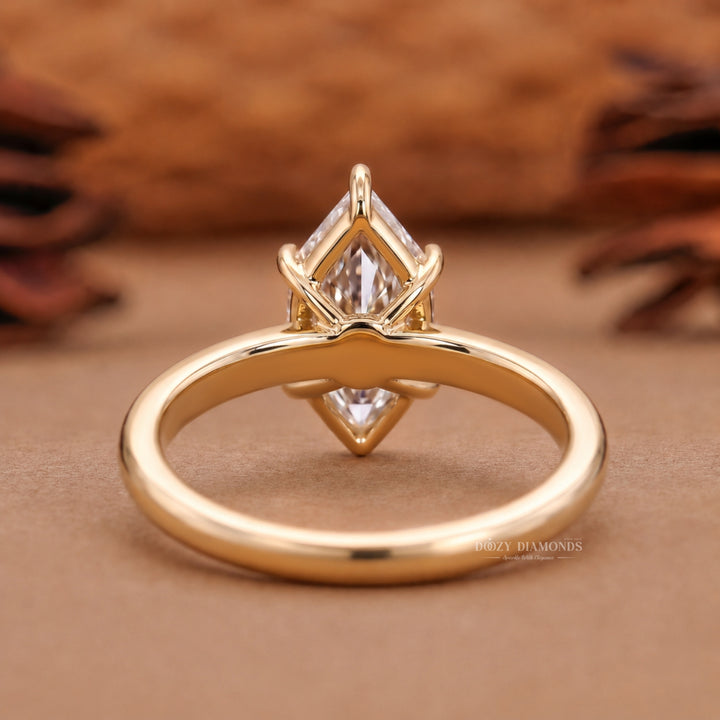 2.50CT Dutch Marquise E/VVS1 Lab Grown Diamond Gold Engagement Ring