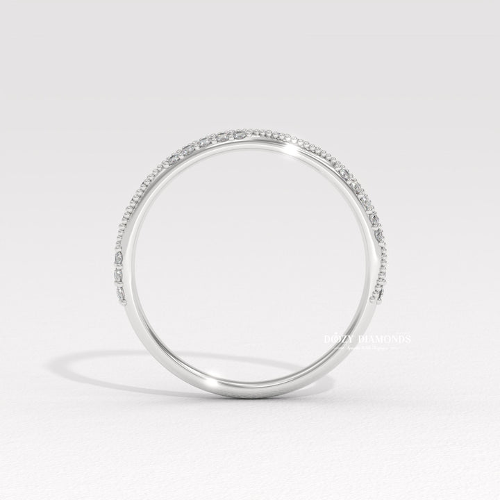 Vintage Match diamond wedding band in rose gold