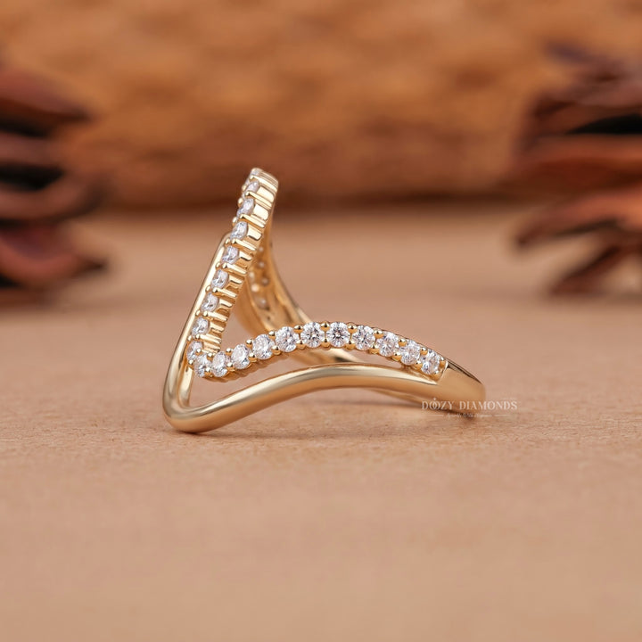 0.50CT Round E/VVS1 Lab Grown Diamond Curved Gold Engagement Ring