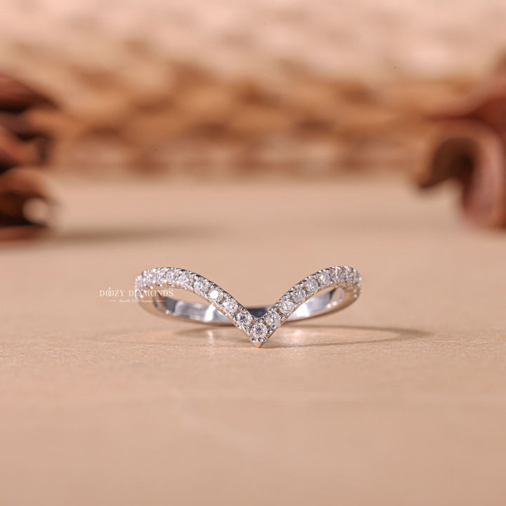 Round round diamond wedding band front view