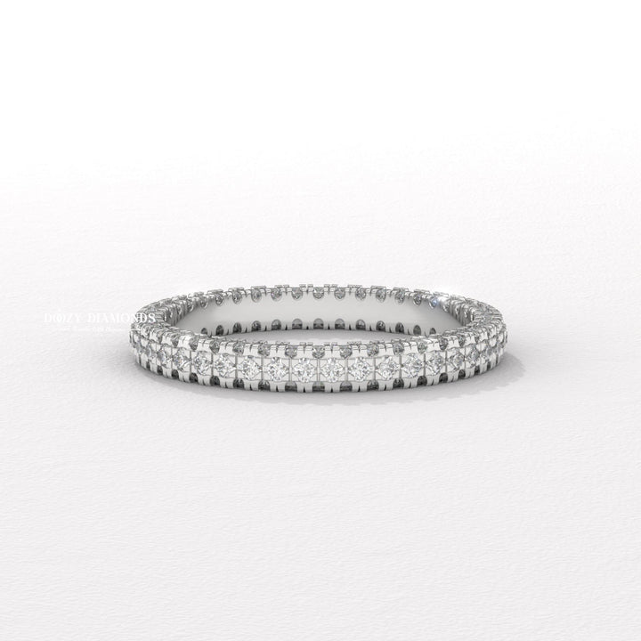 IGI certified round diamond wedding band