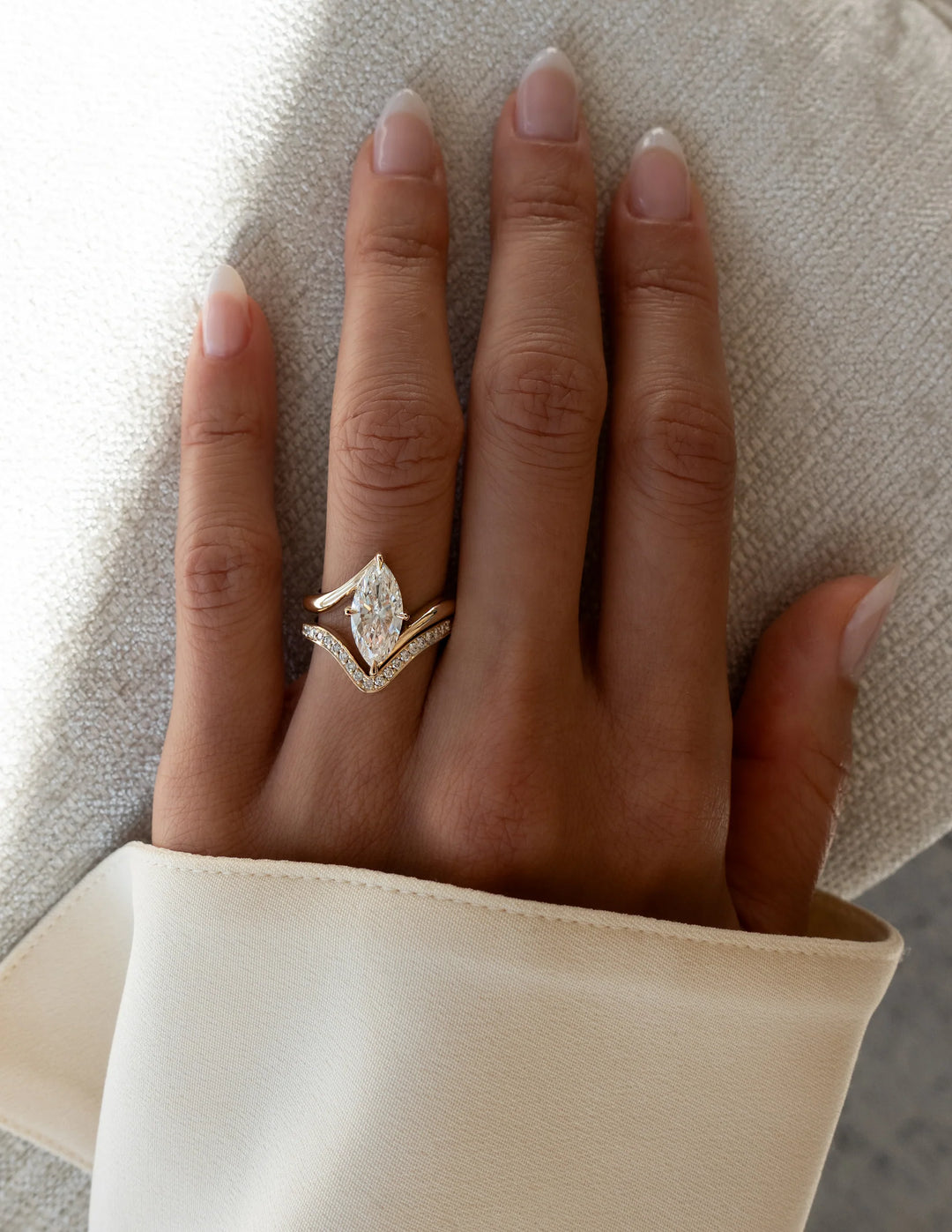2.0CT-3.0CT Marquise Cut E/VS1 Lab Grown Diamond Bypass Engagement Ring
