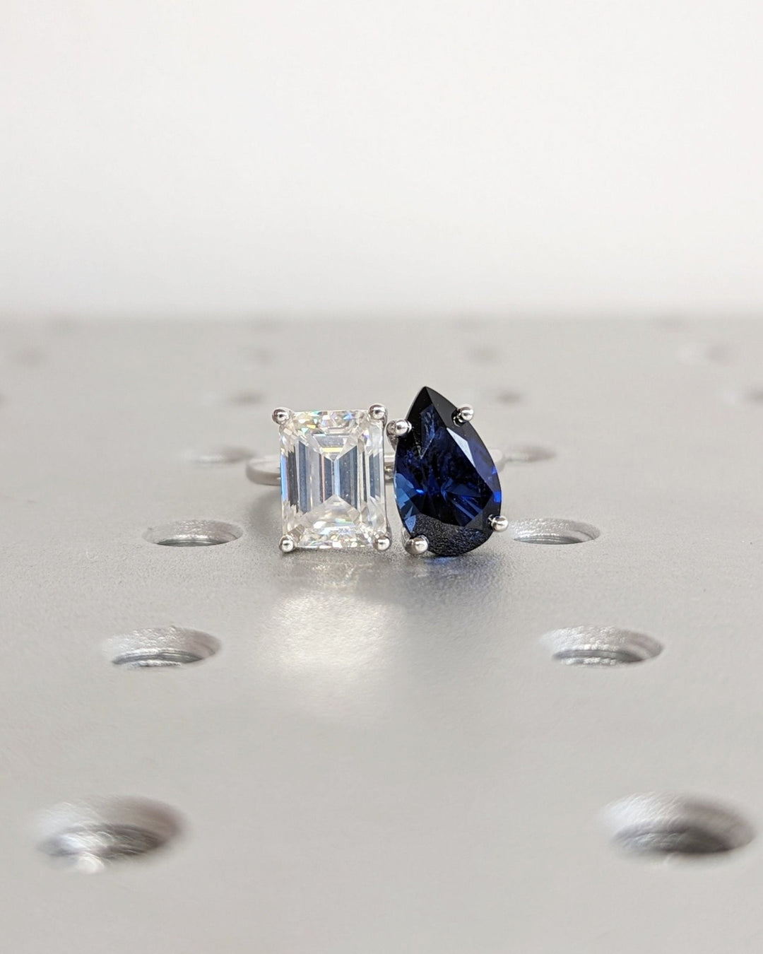 Discover emerald solitaire lab grown diamond engagement ring online