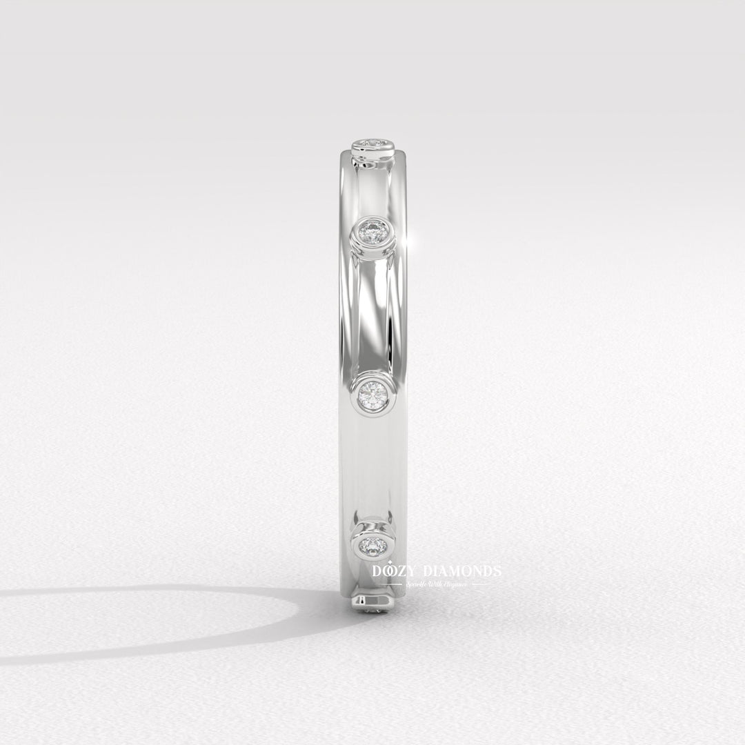 Side view of round diamond wedding band