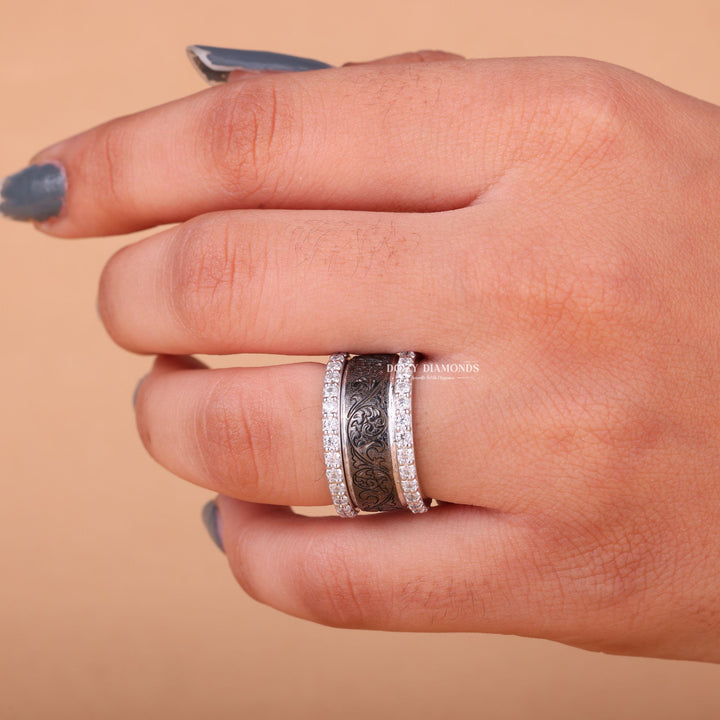 Round cut milgrain engagement ring with IGI certified center diamond