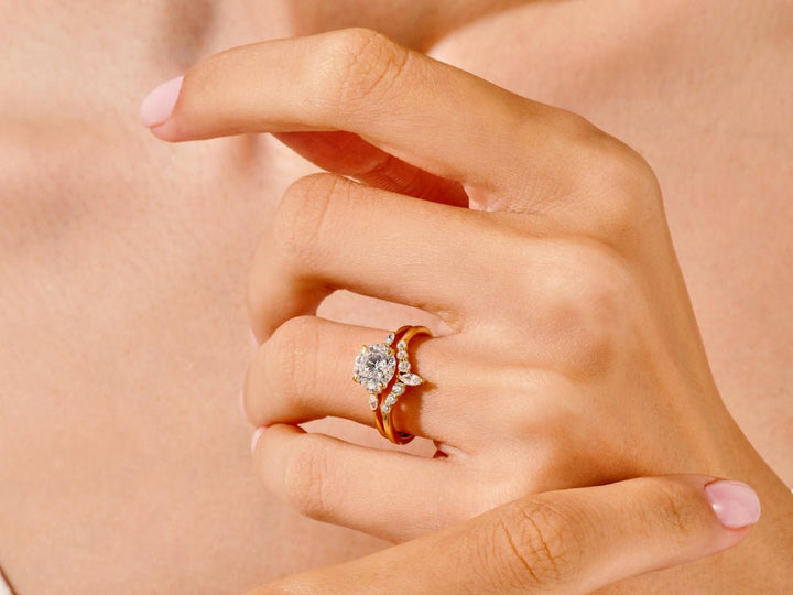 1.50CT Round Cut Cluster F - VS Lab Grown Diamond Engagement Ring Set - Doozy Diamonds
