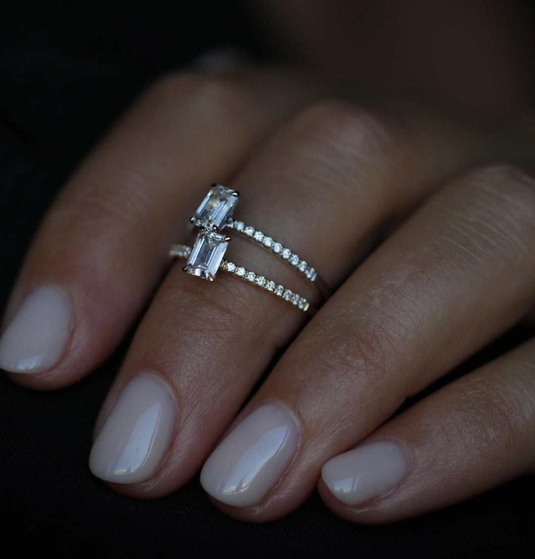 Buy emerald cut solitaire diamond engagement ring with free shipping