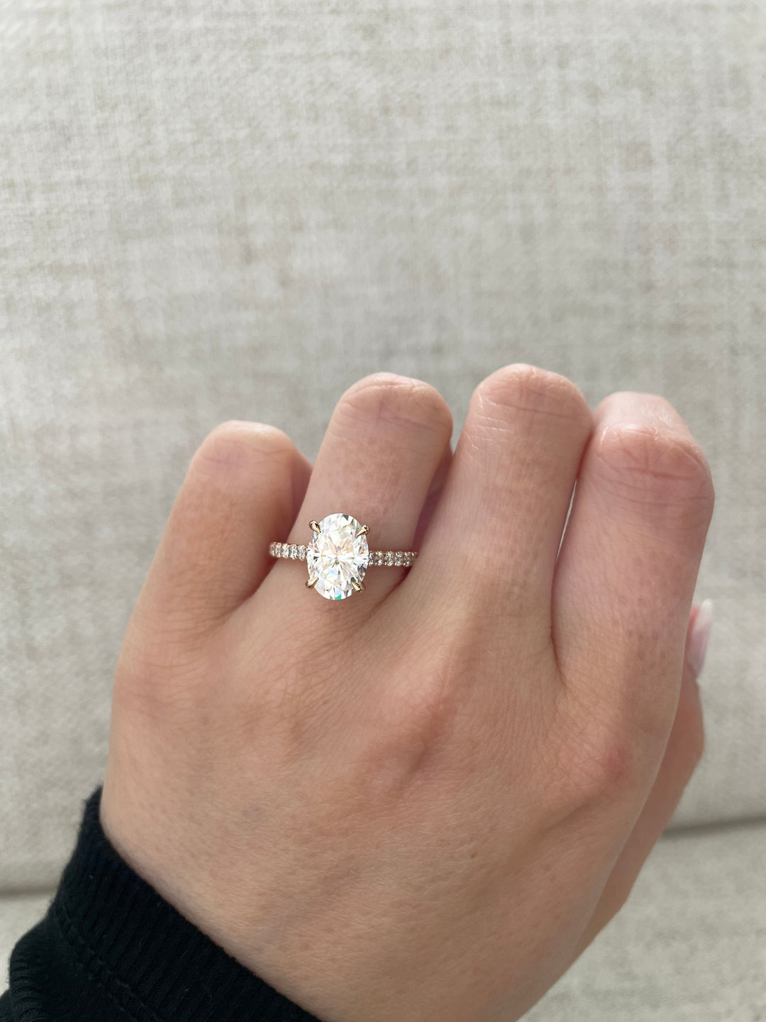 fine diamond craftsmanship, luxury wedding proposal ring, diamond engagement fashion ring, elegant pave ring, oval diamond luxury engagement ring, engagement ring refined design, sparkling pave ring, lab diamond elegance ring, ethical fine jewelry engagement ring, modern bridal luxury ring,