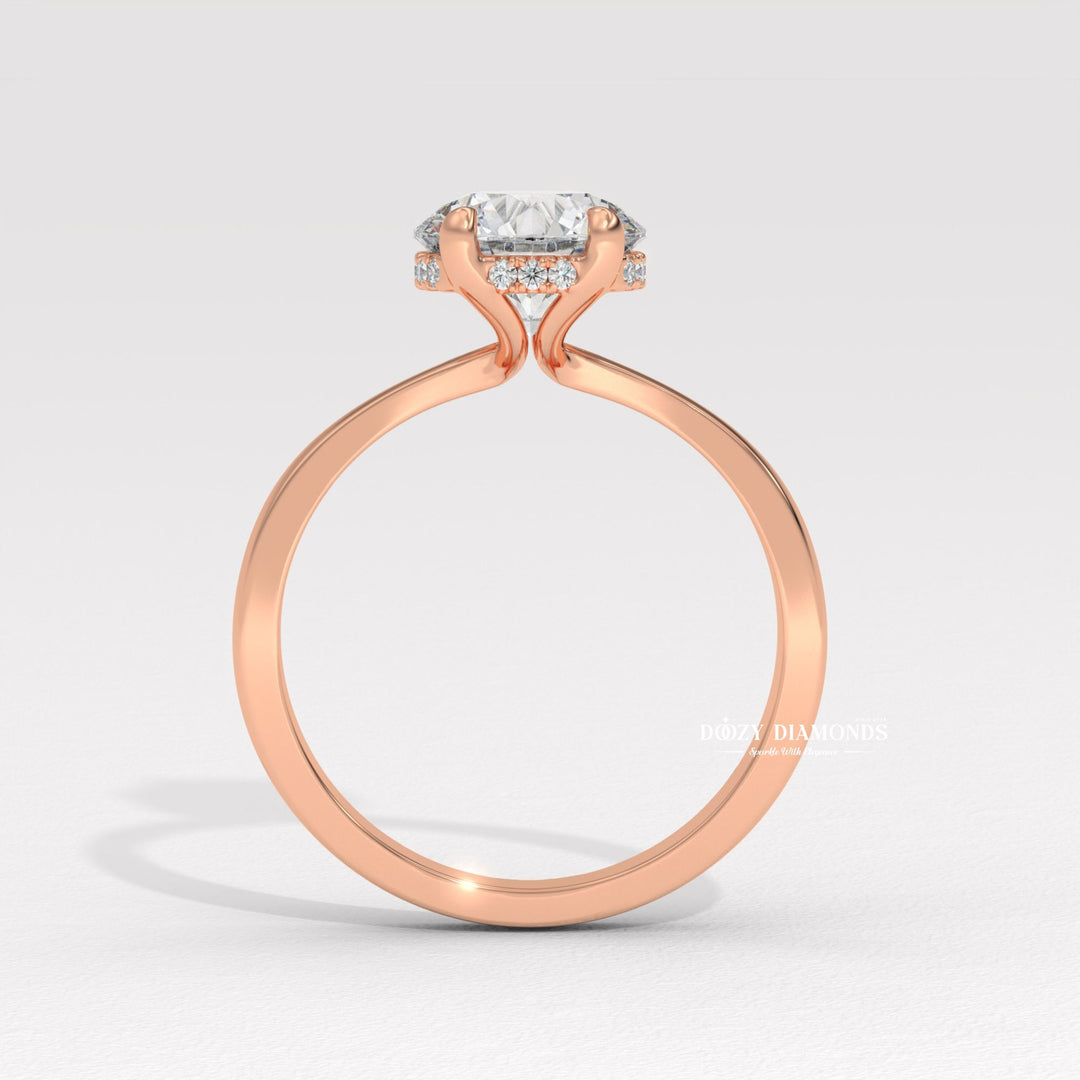 Diamond solitaire engagement ring close-up showing high clarity diamond clarity