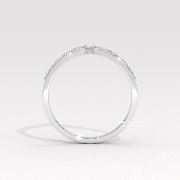 IGI certified round diamond wedding band